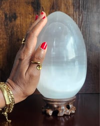 Image 8 of Large Selenite Egg