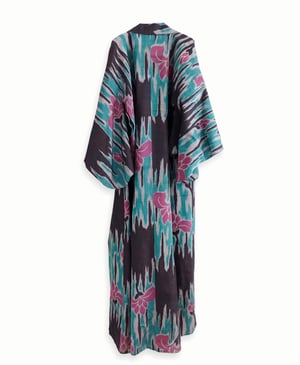 Image of Silke kimono dame - sort med pink iris - meisen vævning