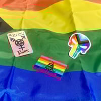 EDGY GAY MILLENNIAL PRIDE!!