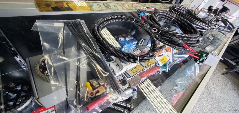 JSR FK8 14V Fuel Supply/Return System