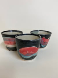 Image 2 of Tumbler black with patterns