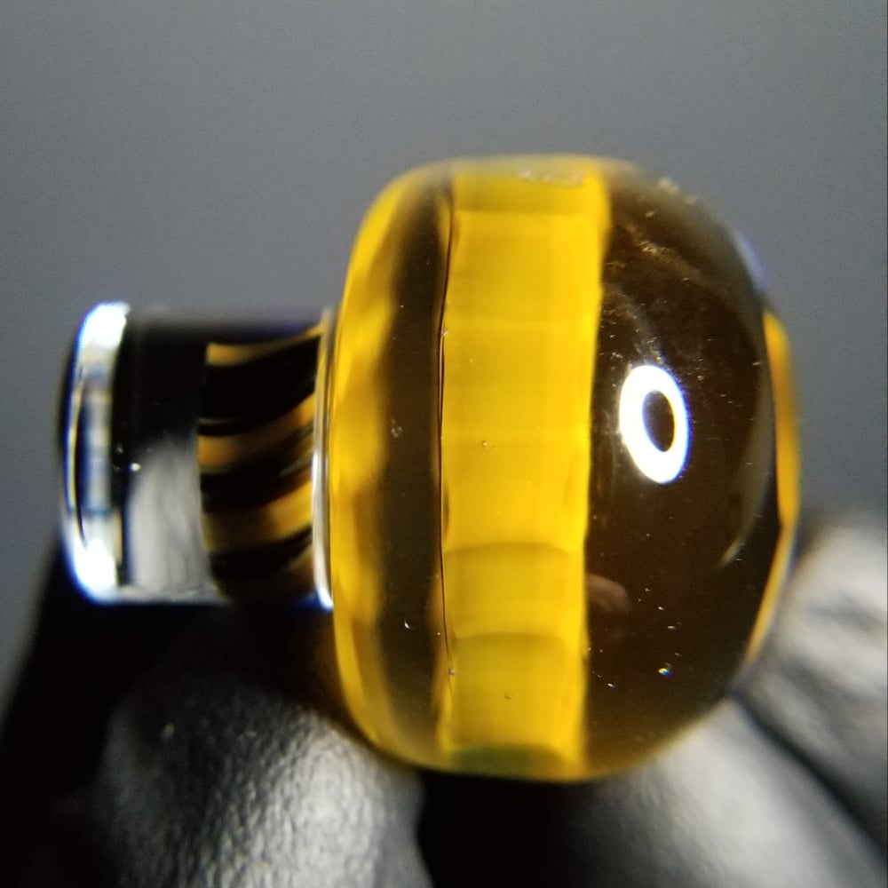 Image of 27mm Fat Cap Honeycomb top and Honey Bee post