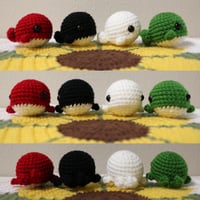 [ PRE-ORDER ] Mini Whale: Palestine Edition!