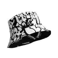 Image 4 of Macia Crew - Reversible bucket hat