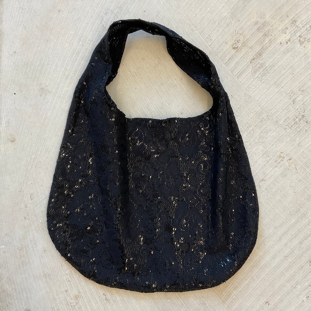  Black lace sequins bag