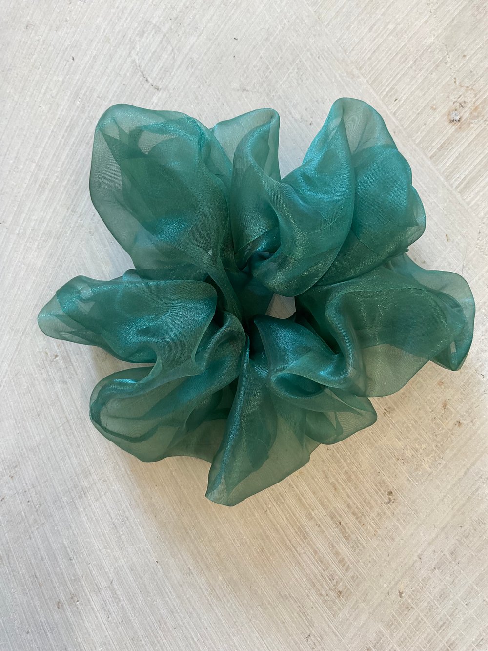 Organza big scrunchie dark green