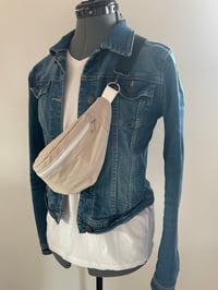 Image 4 of Sac banane Sànd