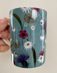 Image 6 of 'Château Blue' Bone China Mug