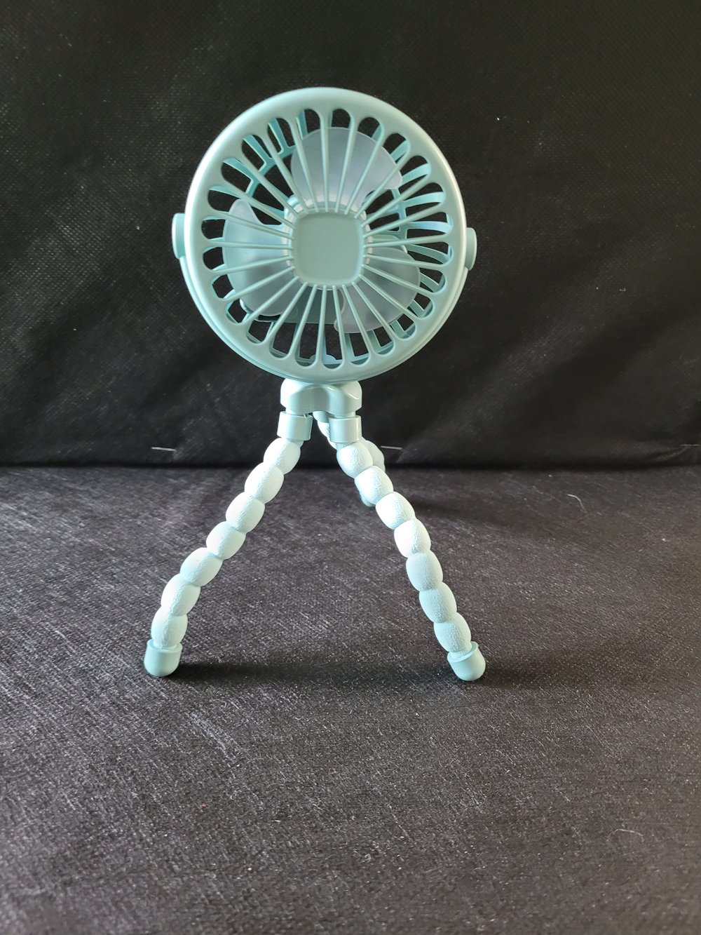 Stand Up Flexible Fan