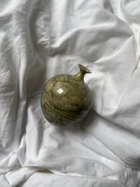 Image 5 of Pomme
