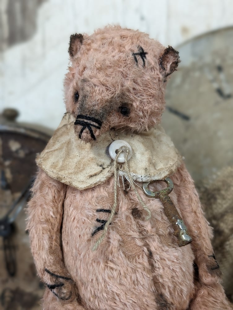 Image of 5" - Shabby Vintage Pink Teddy Bear with tiny antique skeleton key  by Whendi's Bears