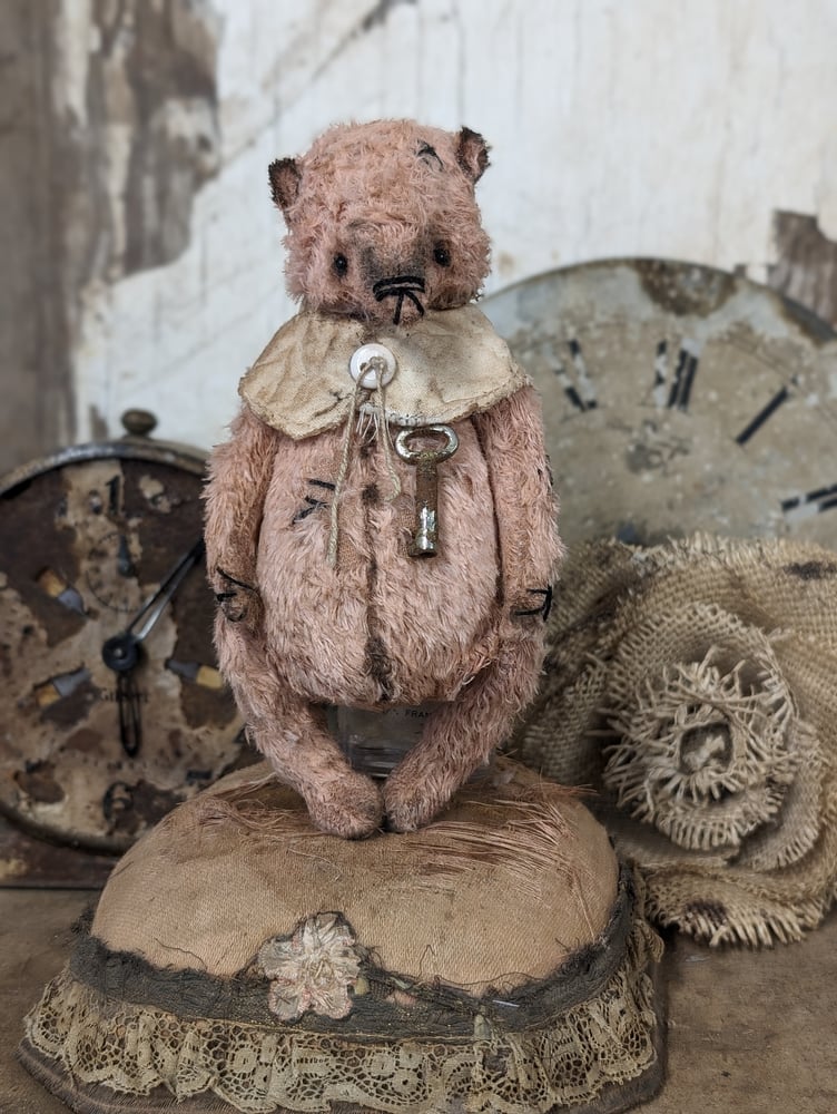 Image of 5" - Shabby Vintage Pink Teddy Bear with tiny antique skeleton key  by Whendi's Bears