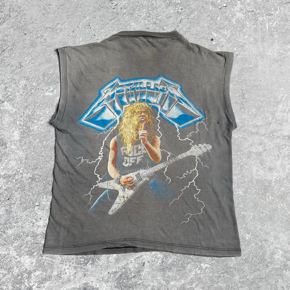 *Rare* Metallica 1980’s ‘Master Of Puppets’ Sleeveless Shirt