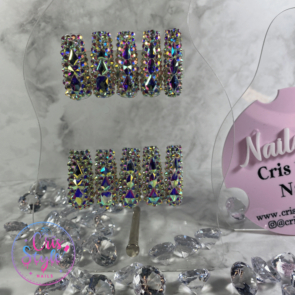 Image of Cris-Style Diamonds