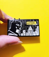 DC COMICS - GOTHAM PIN