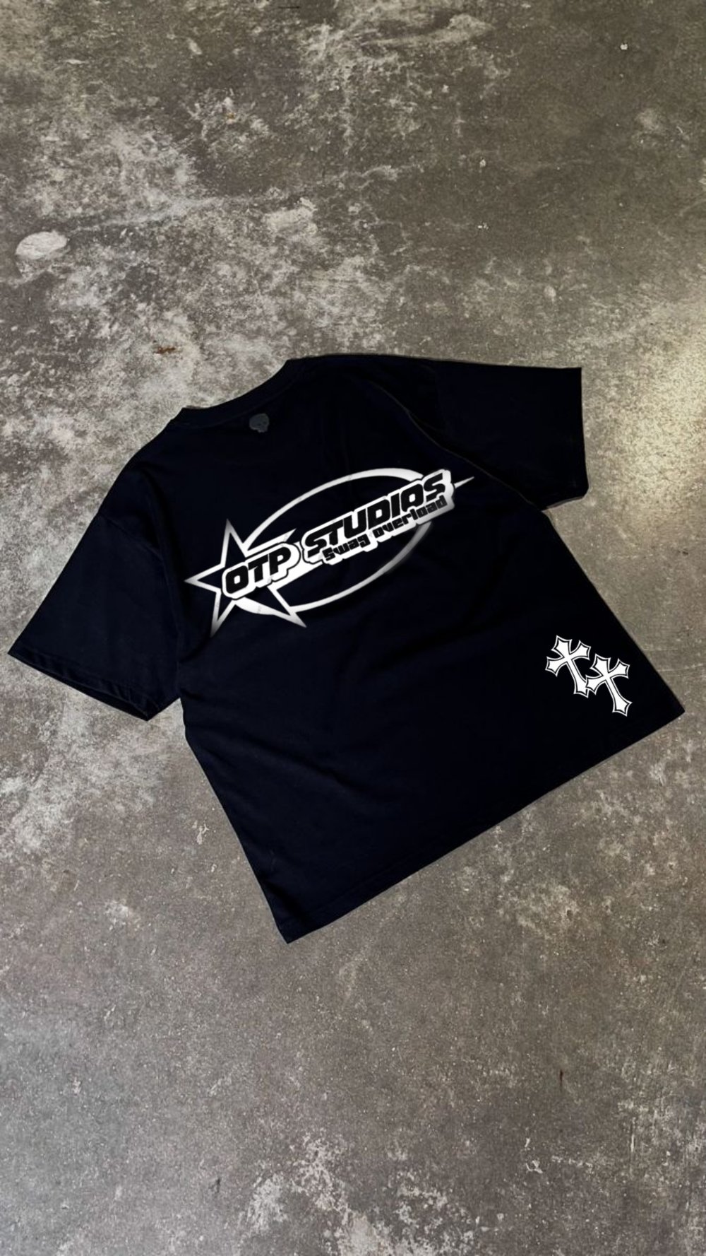 Image of Invader cropped tshirt 