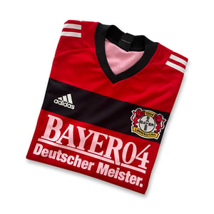 Image of Bayer Leverkusen 2002-03 reworked