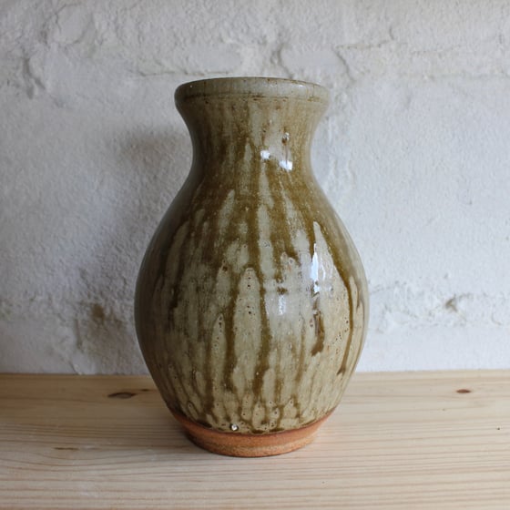 Image of Green Alkaline Vase 2