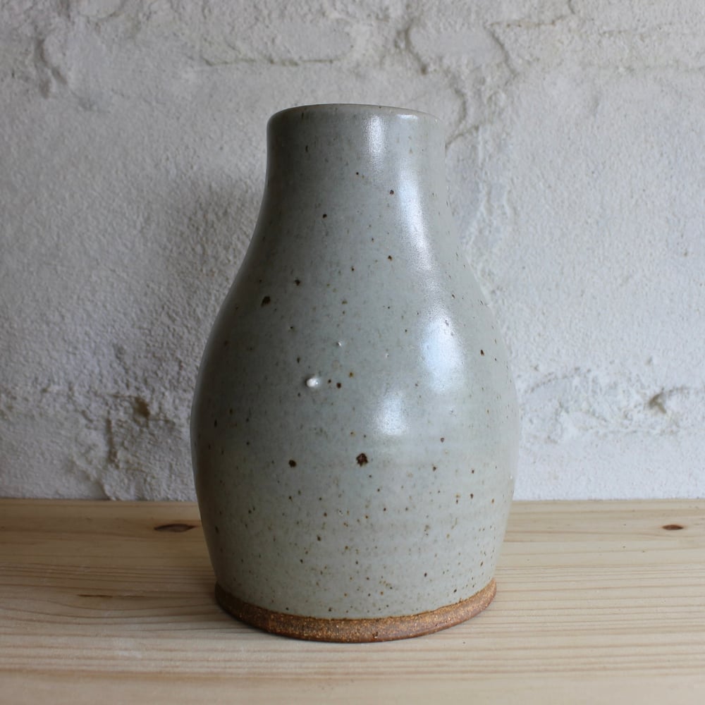 Image of Squat Matte White Vase