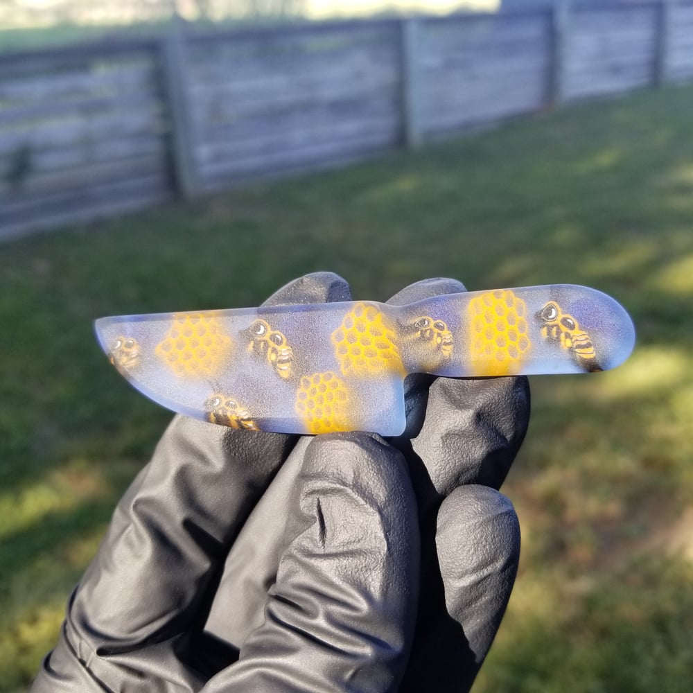 Image of 3.5 inch Honeybee/Honeycomb Knife/Dabber