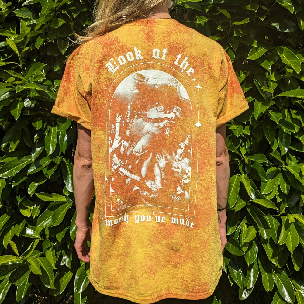 SUNKIST ORANGE mosh tee