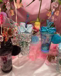 Image 5 of Straw topper mold