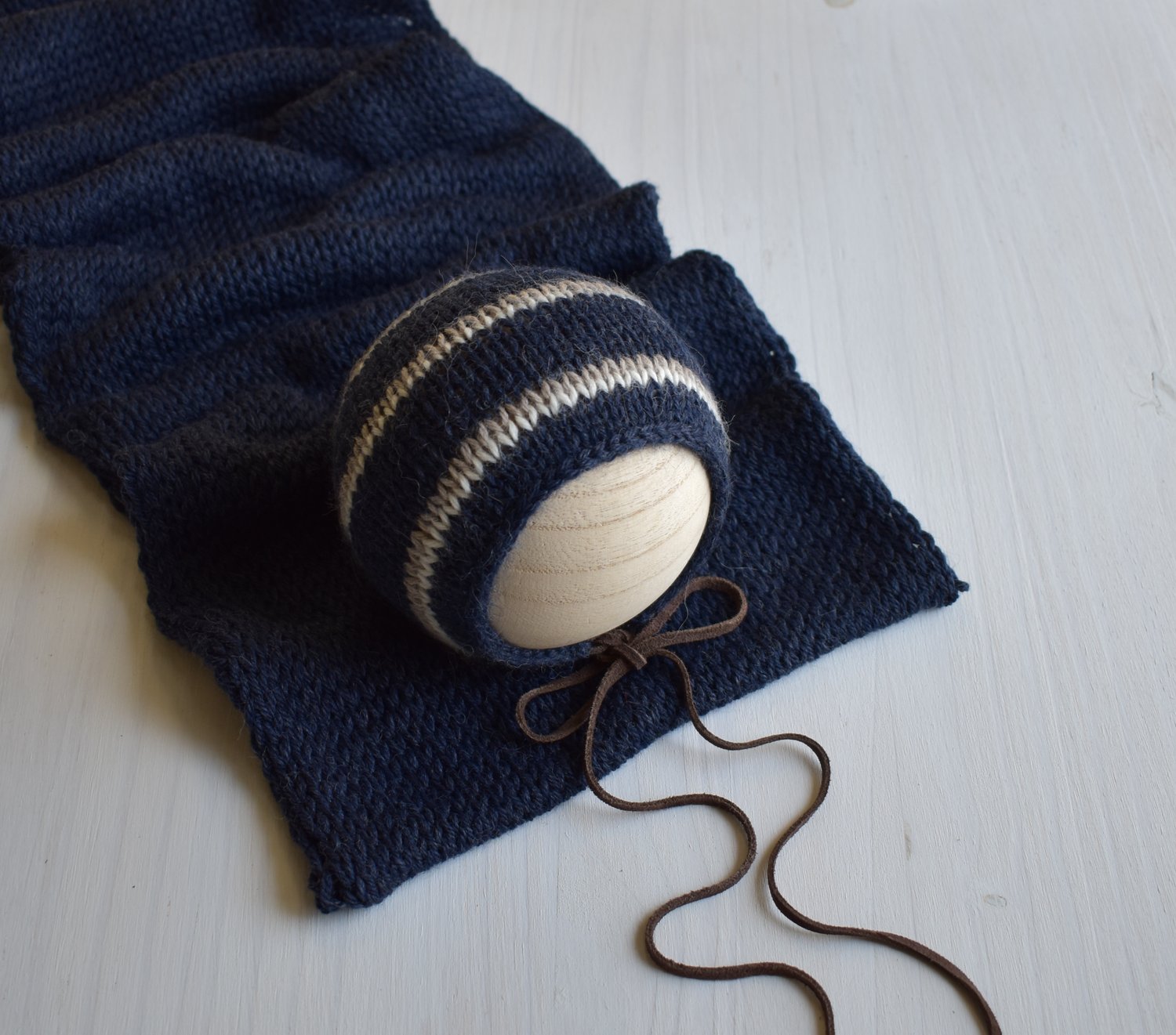 Image of Navy Striped Bonnet & Wrap