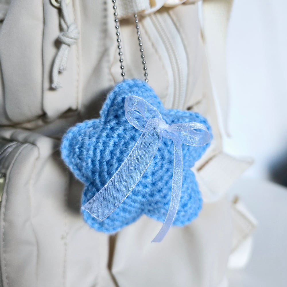 Image of Crocheted Star Bag Hanger (Zerobaseone inspired)