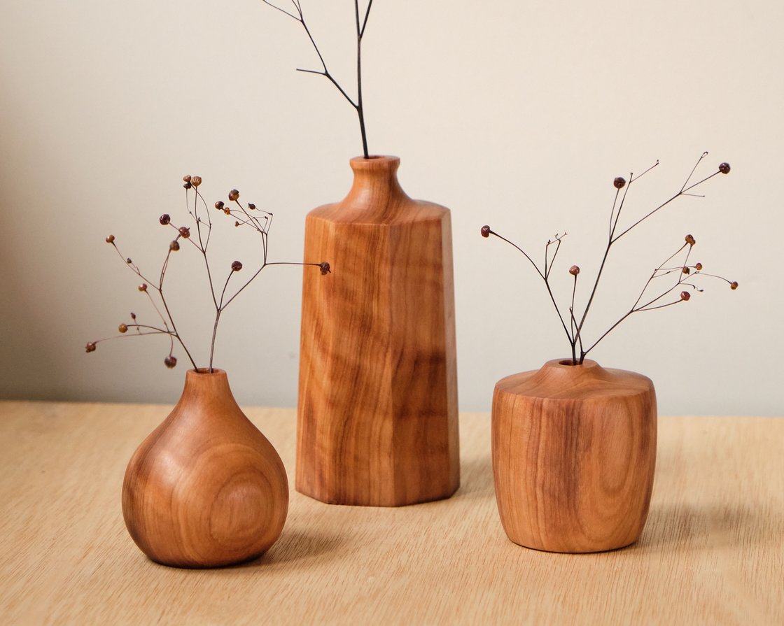 Image of 3x Small Olive Bud Vases - BV005