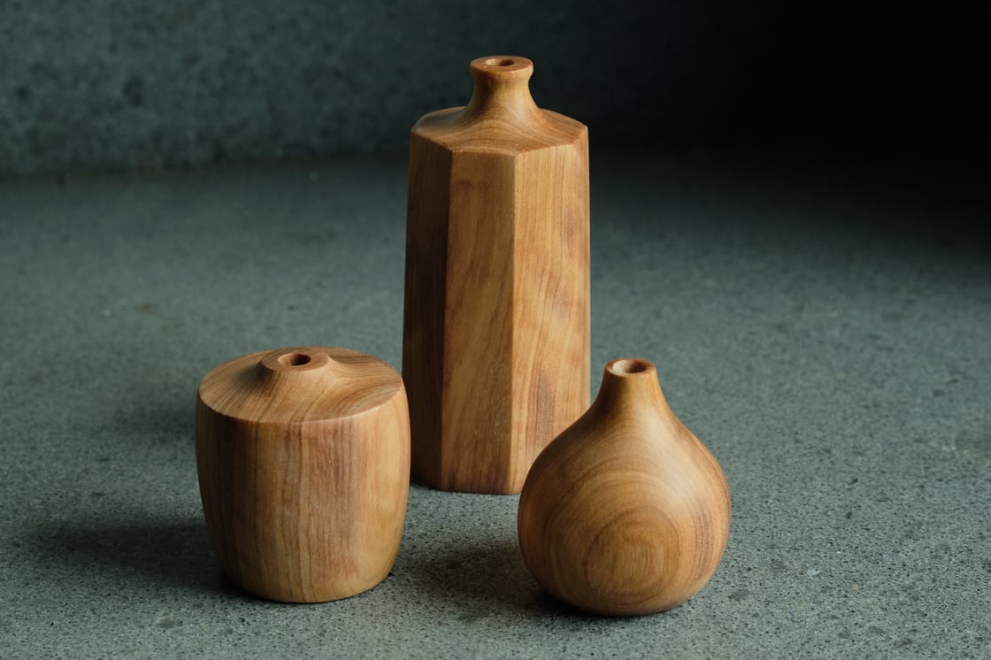 Image of 3x Small Olive Bud Vases - BV005
