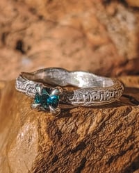 Image 3 of Australian Sapphire Claw Ring