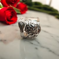 Image 2 of 1907 Antique Sterling Silver Fleur de Lis Spiral Spoon Ring - Size R