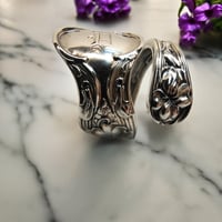 Image 3 of 1904 Antique Violet Sterling silver spiral Spoon Ring