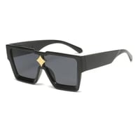 Image 2 of Mila Sunnies 