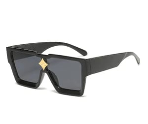 Image of Mila Sunnies 