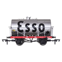 Dapol OO Gauge 14T Air Ministry Tank Wagon Class A - Esso Silver #2985