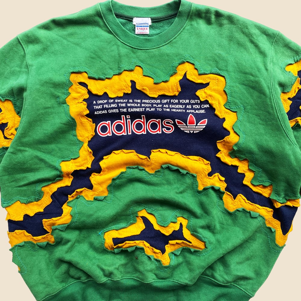 REWORKED ADIDAS CRACKED SWEATSHIRT SIZE L BOXY / XL