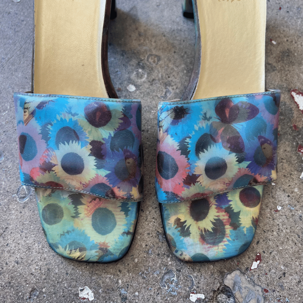 Image of BUTTERFLY MULE HEELS