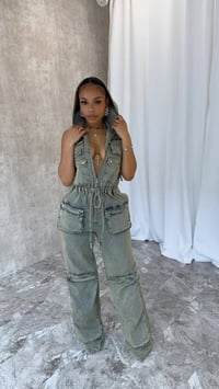 Image 3 of Jeanius 