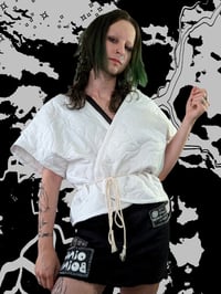 Image 1 of Puff Shawl (Free Size)