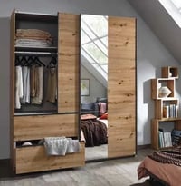 Image 1 of BEDROOM BUNDLE ( GLIDEROBE, CHEST OF DRAWERS, 2 X BEDSIDES ) - OAK