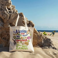 Image 2 of TOTEBAG ALGUIEN QUE ME QUIERE 🫶🏖️