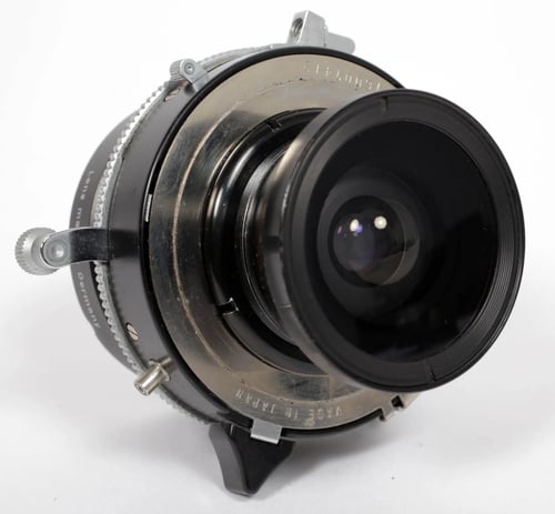 Image of Schneider Super Angulon MC 65mm F8 lens in Copal #0 shutter (Caltar W - II)