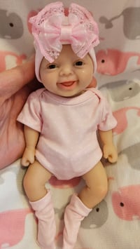 Image 5 of Preemie 7inch/20cm full body silicone doll, custom eyes colour 