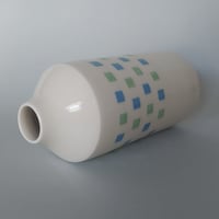 Image 2 of Geometric bottle vase 4