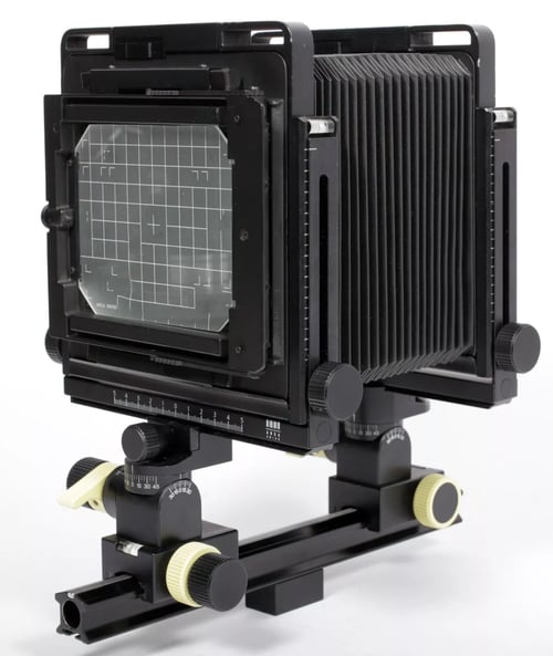 Image of Arca Swiss Discovery 4X5 camera with extension rail (171mm boards)