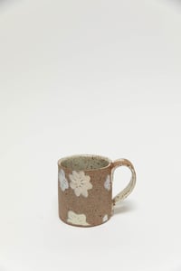 Image 2 of Inlay Mug - Pastel Flowers on Sandy Clay