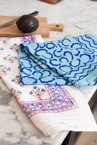 Image 2 of Napkin Summer