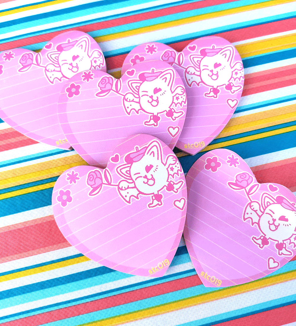 Heart-shaped sticky notes 🦇​