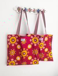 Image 1 of Tote Red Flower M